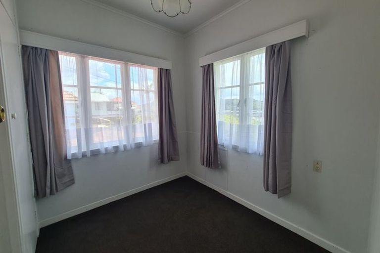 Photo of property in 29 Anzac Road, Morningside, Whangarei, 0110