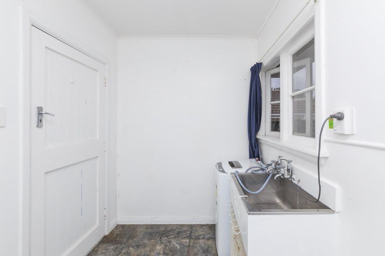 Photo of property in 8 Saint Albans Avenue, Hokowhitu, Palmerston North, 4410