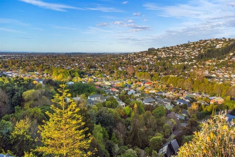 Photo of property in 21 Whareora Terrace, Cashmere, Christchurch, 8022