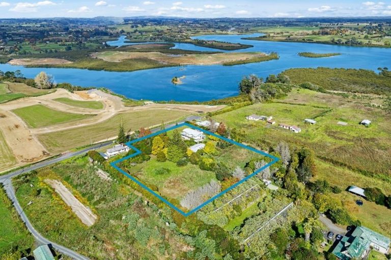 Photo of property in 257 Park Estate Road, Rosehill, Papakura, 2113