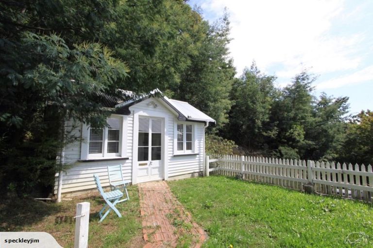 Photo of property in 16 Hamerton Street, Naenae, Lower Hutt, 5011