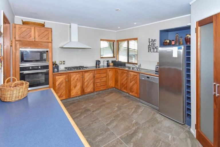 Photo of property in 42 Nelson Street, Howick, Auckland, 2014