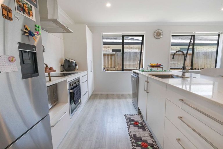 Photo of property in 22 Tamapahore Boulevard, Papamoa Beach, Papamoa, 3118