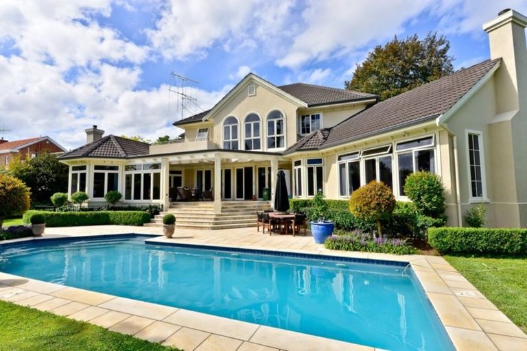 Photo of property in 457 River Road, Fairfield, Hamilton, 3214