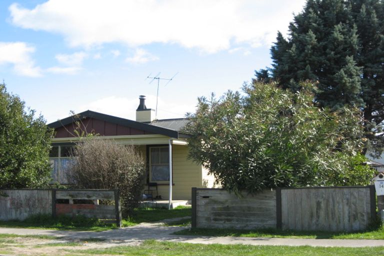 Photo of property in 16 Haig Street, Wairoa, 4108