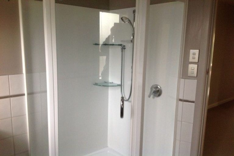 Photo of property in 75a Hinau Street, Riccarton, Christchurch, 8041