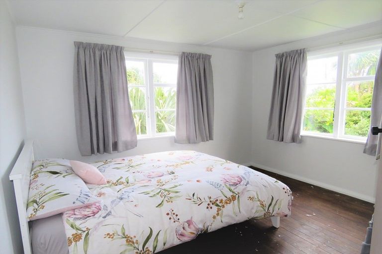 Photo of property in 4 Main Rd Ngakawau, Ngakawau, 7824