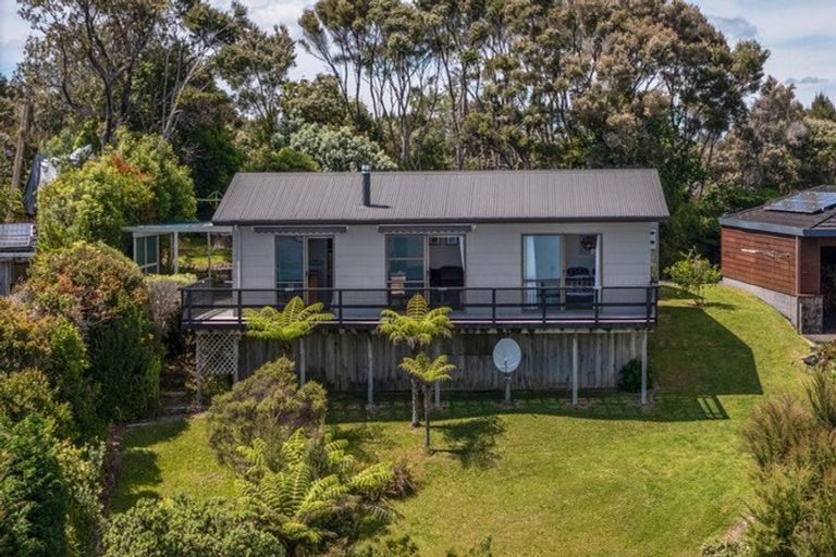 Photo of property in 202 Te Wahapu Road, Russell, 0272