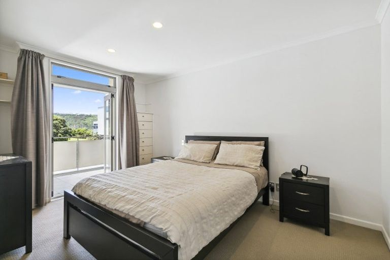 Photo of property in Marrakech Cafe, 41/305 Evans Bay Parade, Hataitai, Wellington, 6021