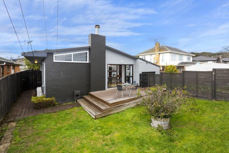 Photo of property in 30a Exchange Street, Ebdentown, Upper Hutt, 5018