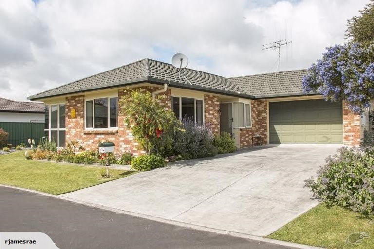 Photo of property in 11 Donegal Place, Katikati, 3129