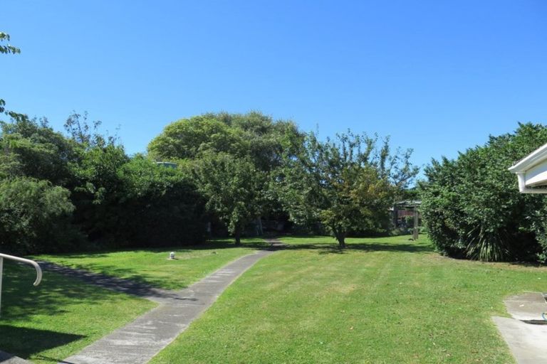 Photo of property in 13 Clifford Street, Pareora, 7912