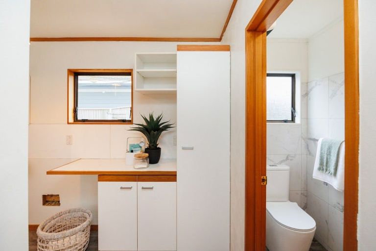 Photo of property in 2 Montgomery Terrace, Hokowhitu, Palmerston North, 4410