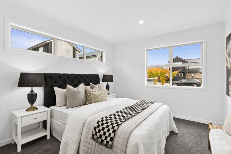 Photo of property in 13 Bentley Lane, Leamington, 3432