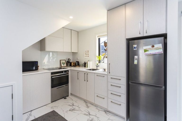 Photo of property in 4/41 Gracefield Avenue, Christchurch Central, Christchurch, 8013