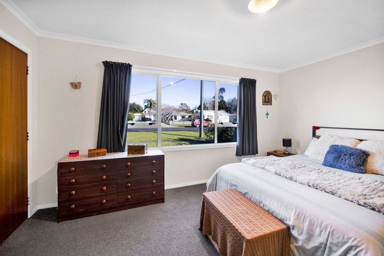 Photo of property in 12 Hamlet Street, Stratford, 4332