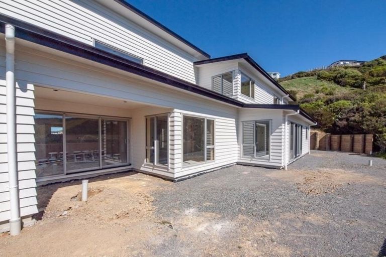 Photo of property in 97 Melksham Drive, Churton Park, Wellington, 6037