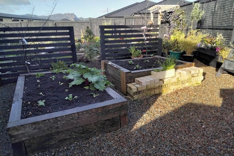 Photo of property in 22 Olney Court, One Tree Point, 0118