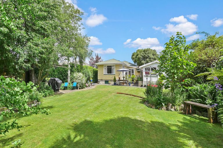 Photo of property in 168 Condell Avenue, Papanui, Christchurch, 8053