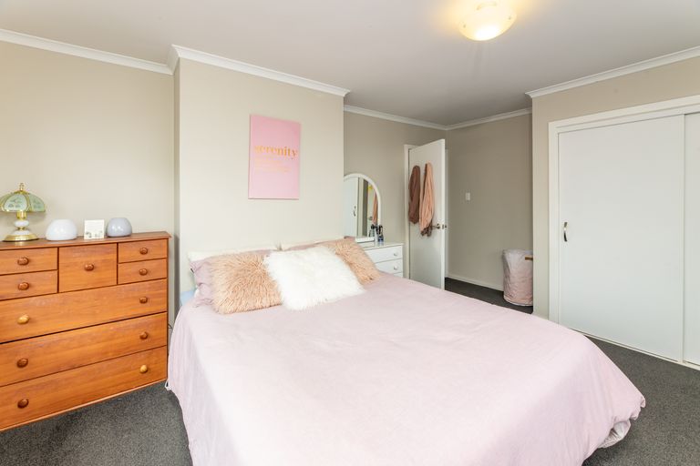 Photo of property in 349 Burwood Road, Burwood, Christchurch, 8083