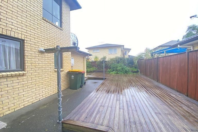 Photo of property in 60 Baverstock Road, Flat Bush, Auckland, 2016