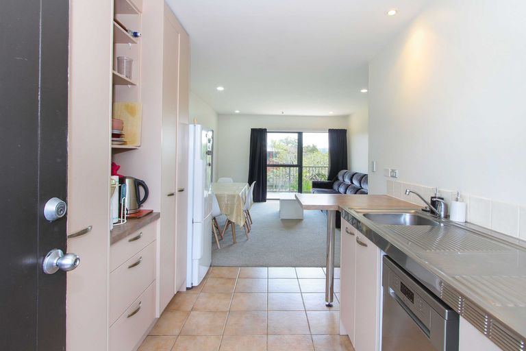 Photo of property in Norfolk Pines, 2/437b Albany Highway, Albany, Auckland, 0632