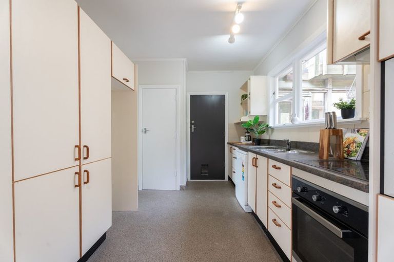 Photo of property in 1 Broderick Crescent, Johnsonville, Wellington, 6037