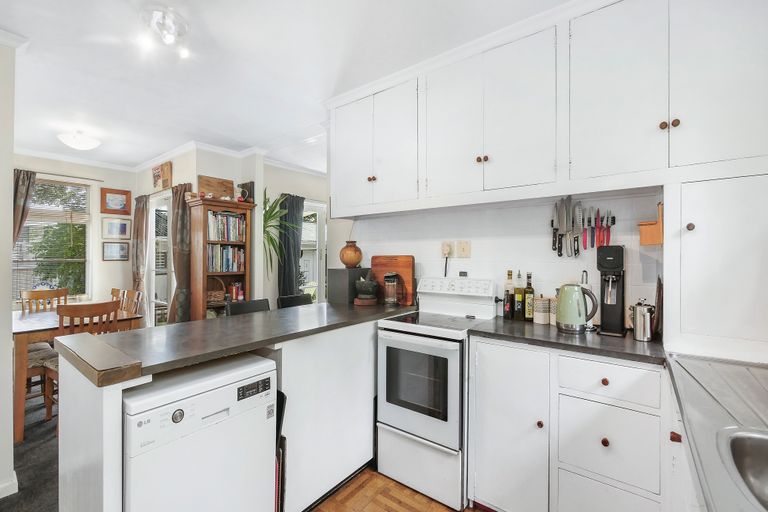 Photo of property in 168 Condell Avenue, Papanui, Christchurch, 8053