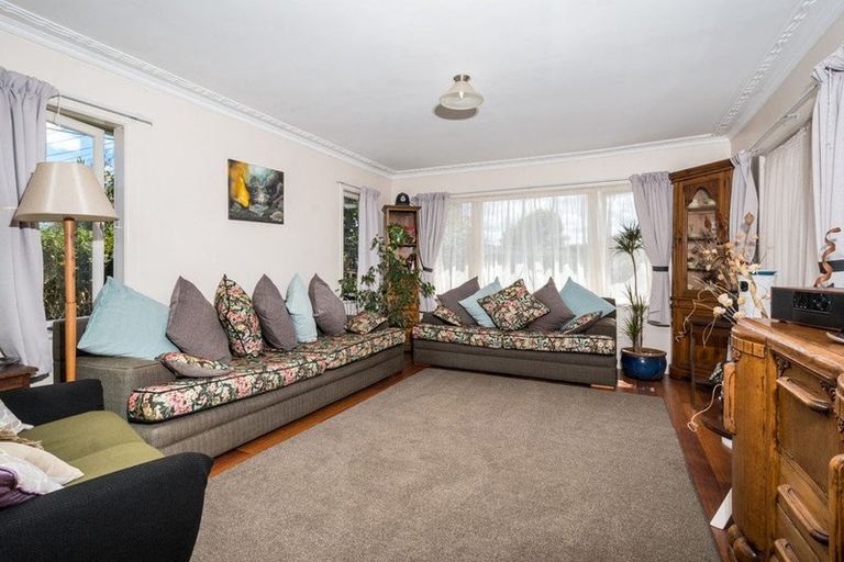 Photo of property in 8 Oraha Road, Huapai, Kumeu, 0810