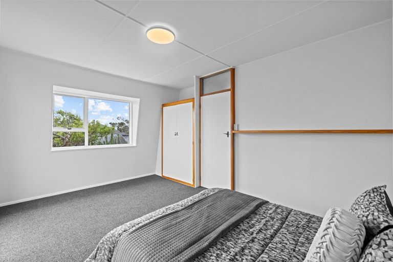 Photo of property in 2/114 Oram Avenue, New Brighton, Christchurch, 8061