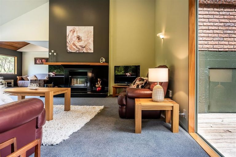 Photo of property in 70 Scott Road, Stanmore Bay, Whangaparaoa, 0932