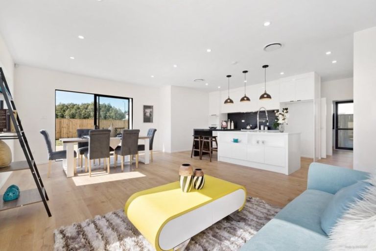 Photo of property in 39 Nightingale Road, Flat Bush, Auckland, 2019