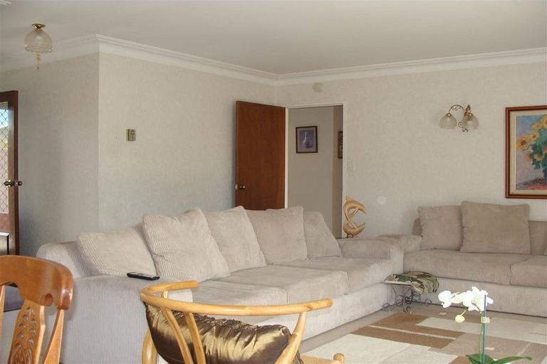 Photo of property in 2/478 Devonport Road, Tauranga South, Tauranga, 3112