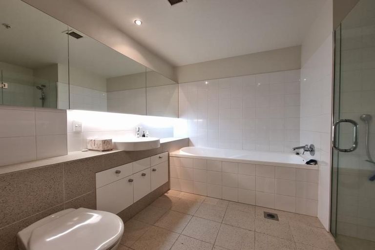 Photo of property in Kate Sheppard Apartments, 3a/42 Molesworth Street, Thorndon, Wellington, 6011