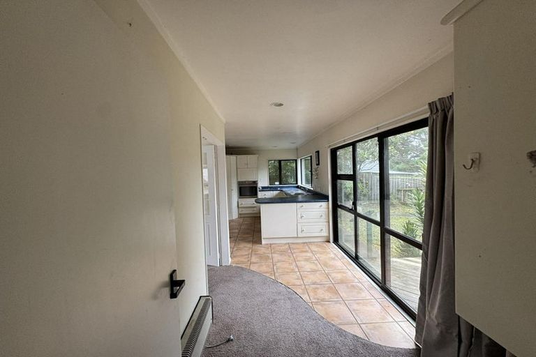 Photo of property in 7 Ronald Woolf Place, Churton Park, Wellington, 6037