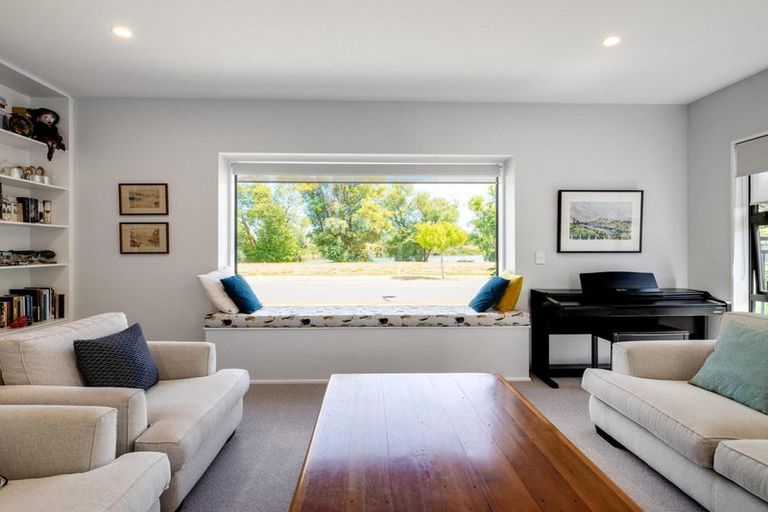 Photo of property in 52 Beachvale Drive, Kaiapoi, 7630