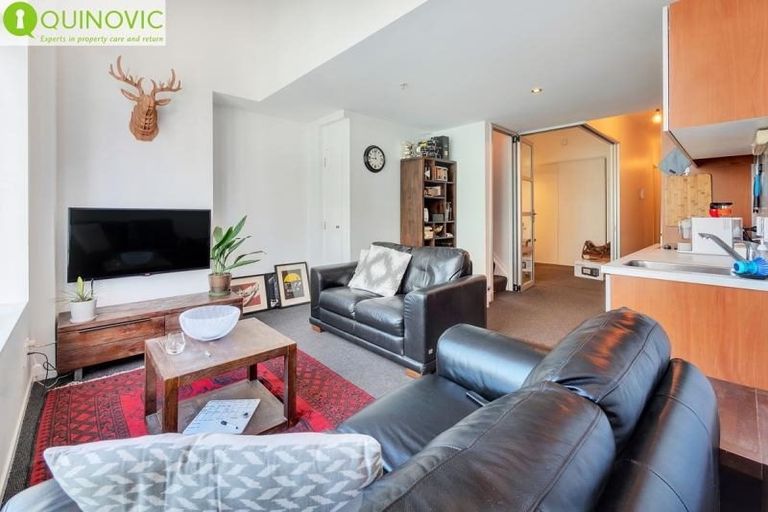 Photo of property in 6 Victoria Street, Hawera, 4610