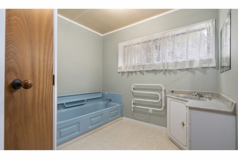 Photo of property in 11 Golf View Road, Kerikeri, 0230