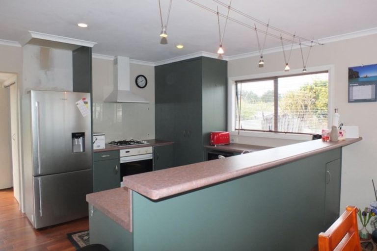 Photo of property in 25 Edinburgh Terrace, Foxton Beach, Foxton, 4815