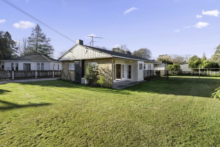 Photo of property in 9 John Road, Fairy Springs, Rotorua, 3015