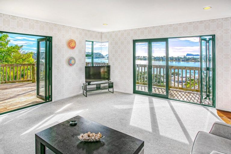 Photo of property in 23 Pine Grove, Tairua, 3508