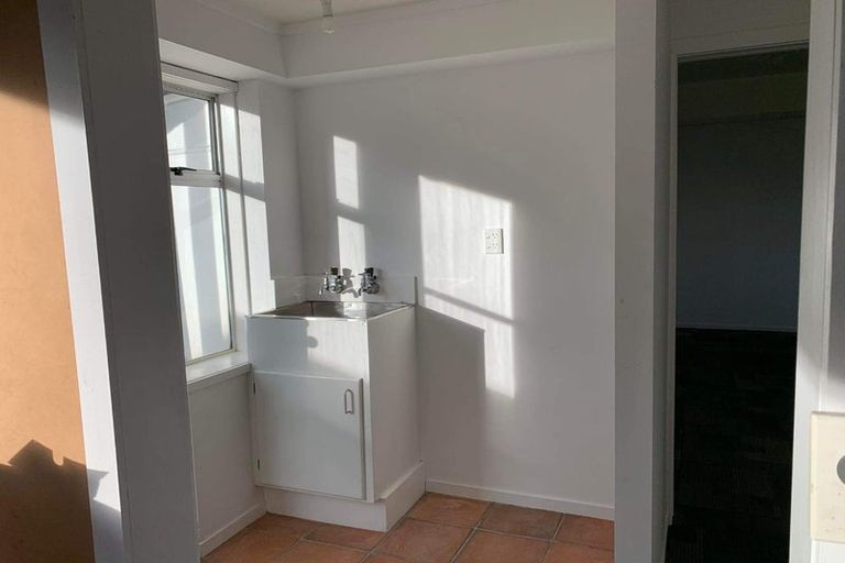 Photo of property in 67 Brunner Road, Glen Eden, Auckland, 0602