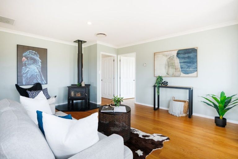 Photo of property in 1061 Taonui Road, Colyton, Feilding, 4775