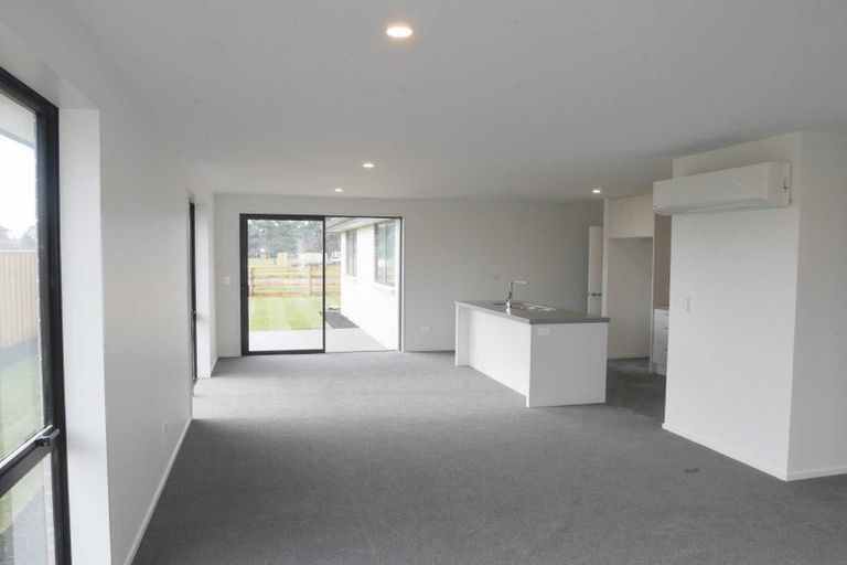 Photo of property in 13 Quinn Crescent, Woodend, 7610