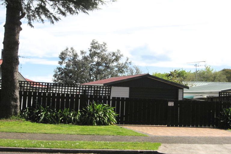 Photo of property in 28b Dingadee Street, Welcome Bay, Tauranga, 3112