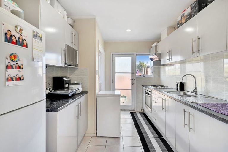 Photo of property in 4/30 Park Avenue, Papatoetoe, Auckland, 2025