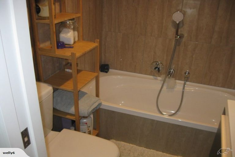 Photo of property in 11/8 Thatcher Crescent, Crofton Downs, Wellington, 6035