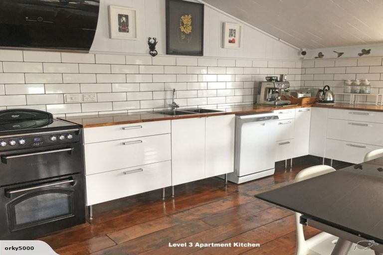 Photo of property in 4 Shoemaker Road, Waipu, 0510