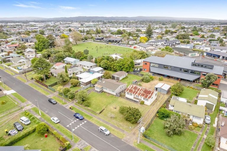 Photo of property in 51 Tawa Crescent, Manurewa, Auckland, 2102