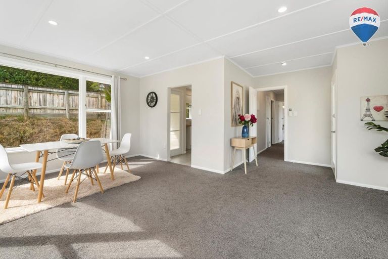 Photo of property in 10c Bull Avenue, Wainuiomata, Lower Hutt, 5014